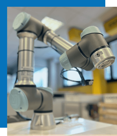 Universal Robots Cobot - Robot industriale collaborativo